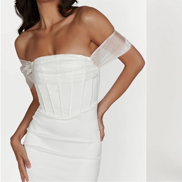 Meshki Everly Dress - Picture 3 of 5